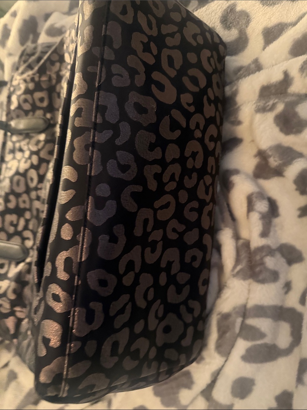 Kate Spade Chelsea Black Metallic Leopard Large Tote Shoulder Bag - Picture 2 of 5